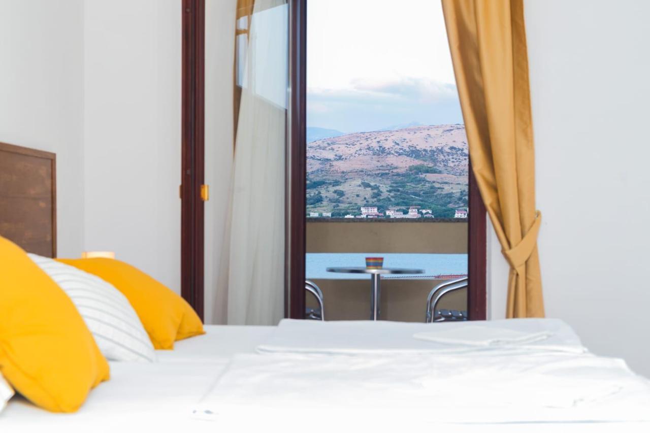 Mb Pag Bed&Breakfast Паг Экстерьер фото