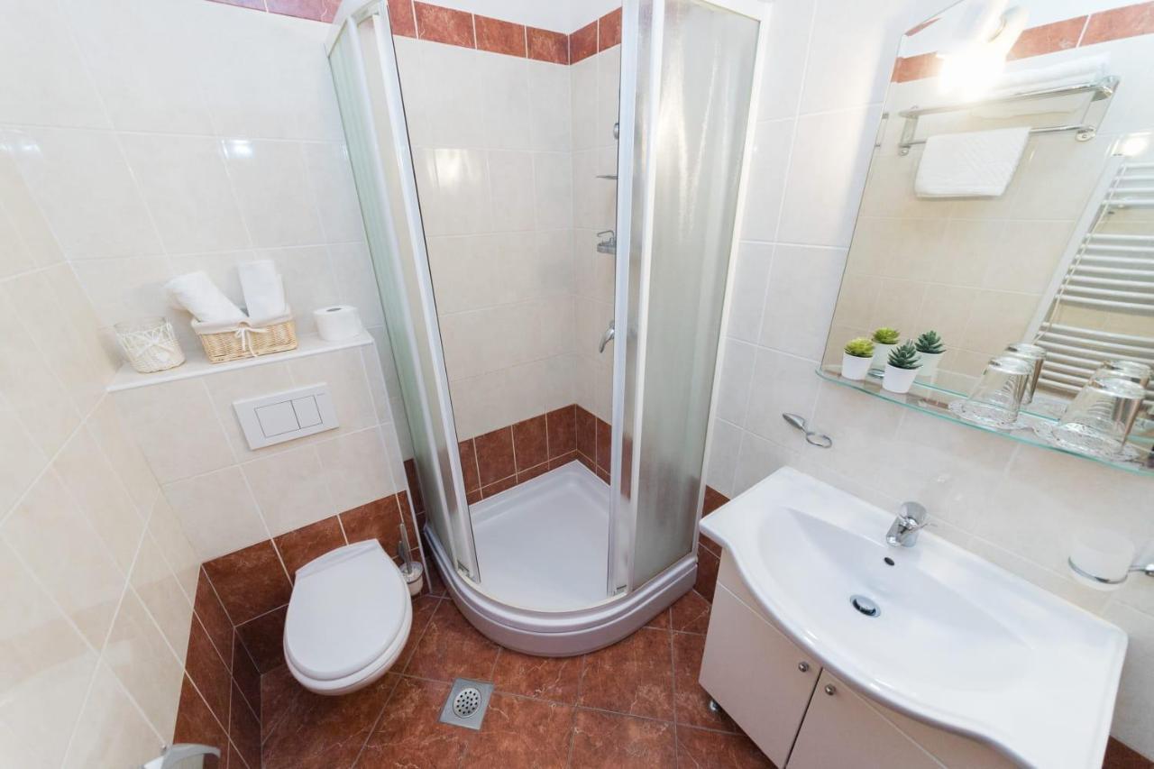 Mb Pag Bed&Breakfast Паг Экстерьер фото